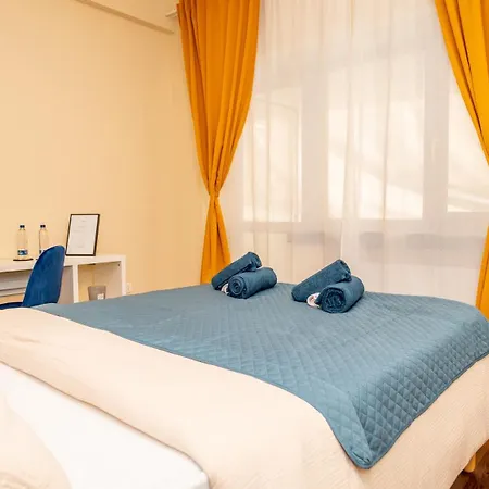 Chic Elite - Square- Self Check-in Metro 3 Min Bucharest