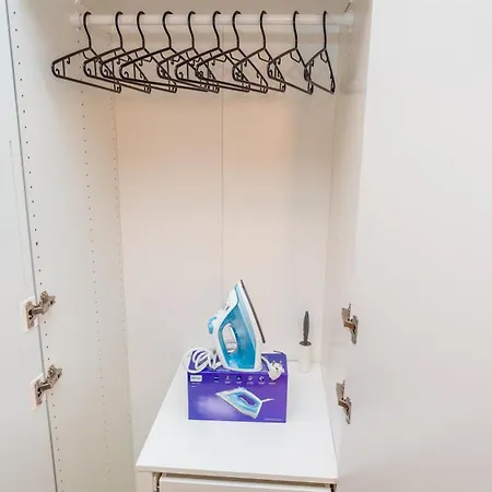 Chic Elite - Square- Self Check-in Metro 3 Min Daire *