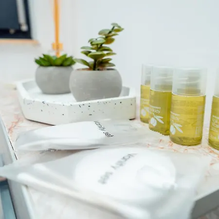 Apartament Chic Elite - Square- Self Check-in Metro 3 Min