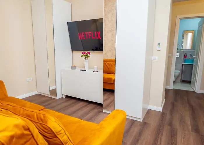 Apartmán Chic Elite - Square- Self Check-in Metro 3 Min